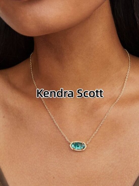 Elisa Gold Pendant Necklace in London Blue Glass - Picture 5 of 5